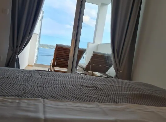شقة Penthouse Seaview تروغير