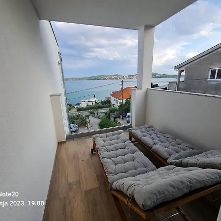 Penthouse Seaview شقة