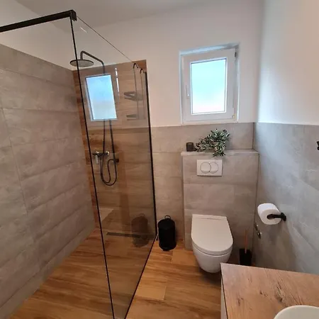 شقة Penthouse Seaview تروغير
