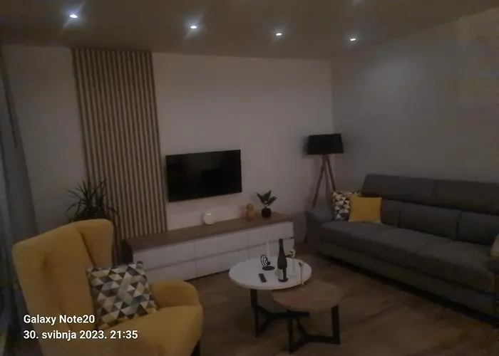 아파트 Penthouse Seaview *