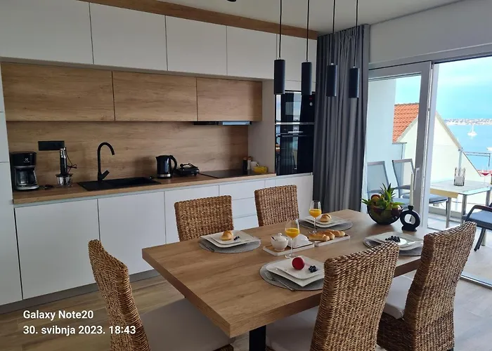 Penthouse Seaview 아파트 *