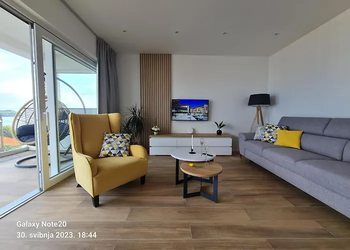 Penthouse Seaview 아파트