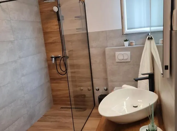 Penthouse Seaview 트로기르